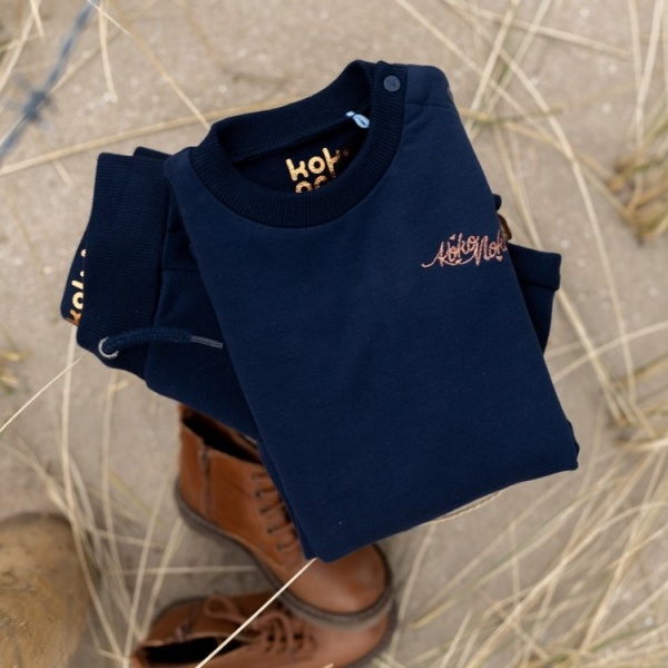 Свитшот для девочки Koko Noko р.134140 темно-синий WN900 