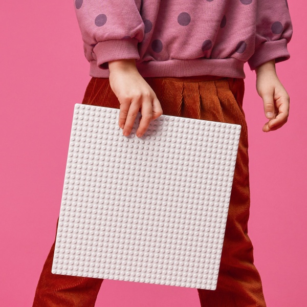 Конструктор LEGO Classic Белая базовая пластина 11026