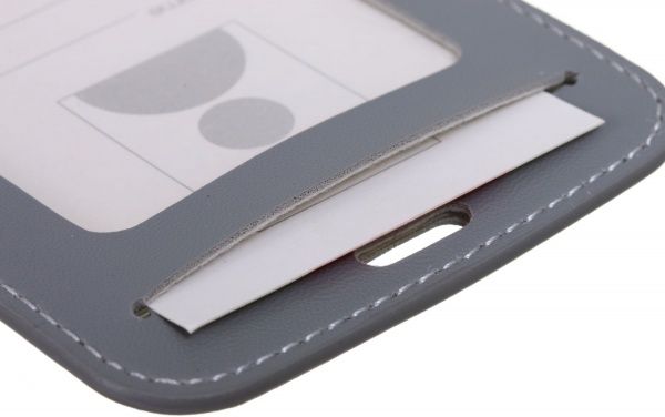 Бейдж вертикальный серый 11x7 см