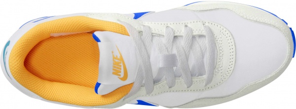 Кроссовки Nike MD VALIANT CN8558-110 р.38,5 белый