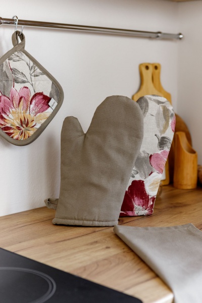 Прихватка-варежка цветок однотон серый 18x31 см La Nuit 