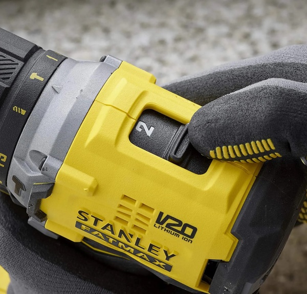 Шуруповерт ударний акумуляторний Stanley FatMax SFMCD715D2K