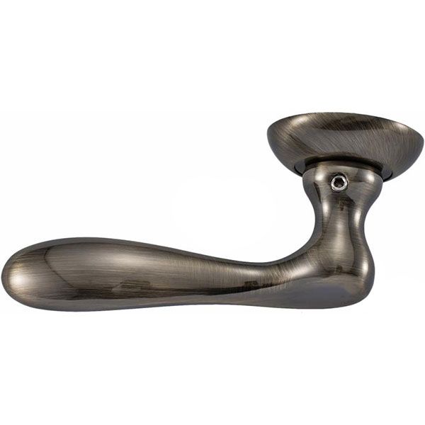 Ручка на розетці  MVM Z-1312 стара бронза