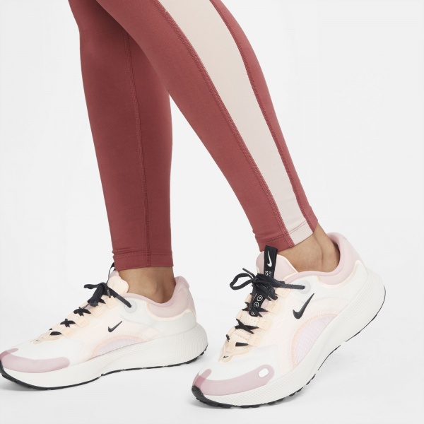 Лосины Nike W NK DF FAST TIGHT DD6786-661 р.XS розовый