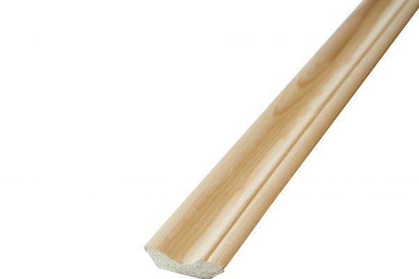 Плинтус 2 сорт Лісбудінвест сосна 35х40х2200 мм 