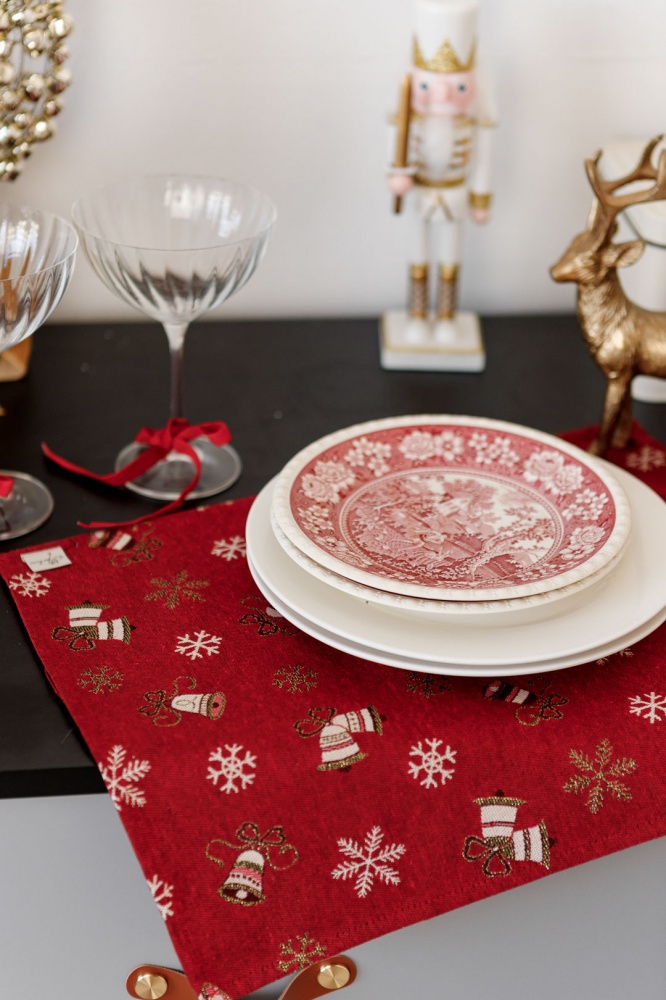 Серветка декоративна Прованс Дзвіночки на червоному 35x45 см