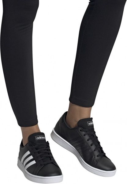 Кроссовки Adidas GRAND COURT BASE EE7482 р.UK 8,5 черный