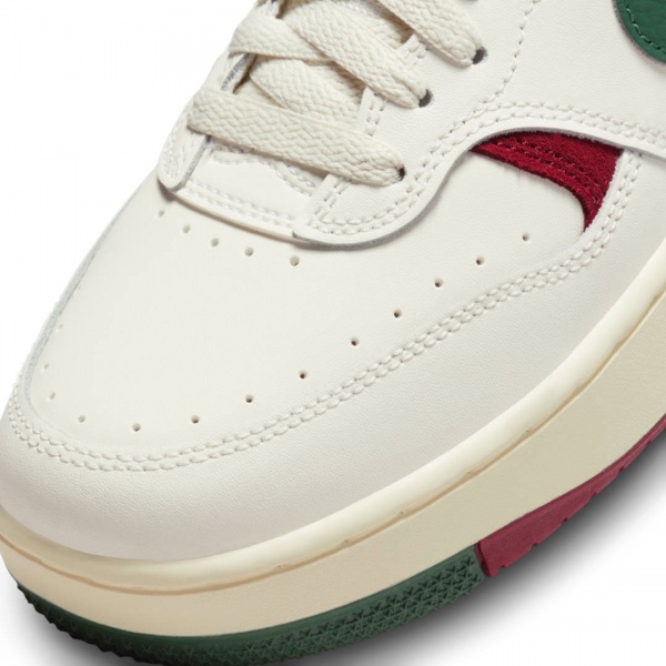 Кросівки Nike GAMMA FORCE DX9176-102 р.37,5 різнокольоровий