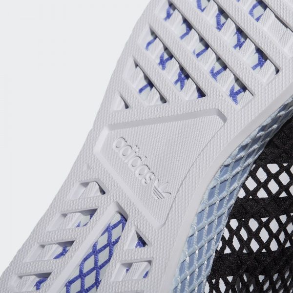 Кроссовки Adidas DEERUPT RUNNER W EE5778 р.6,5 черный