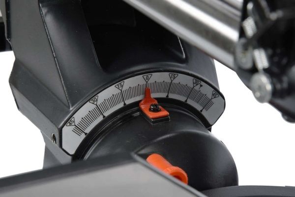 Пила торцювальна YATO YT-82175