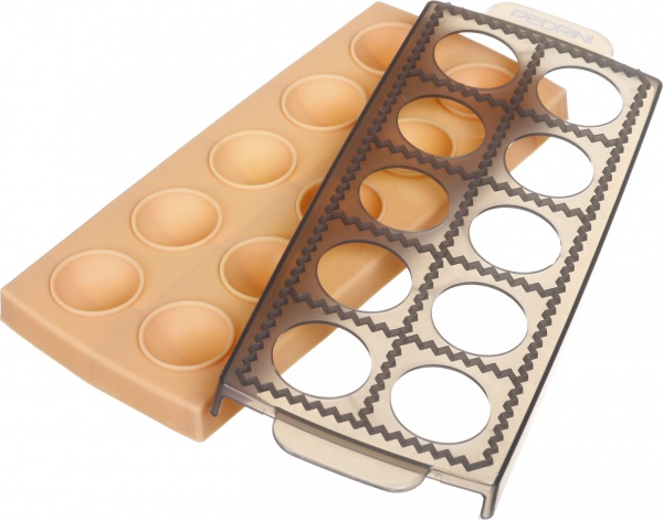 Форма для круглых равиоли 4,5х4,5 см 04GD265 Pedrini