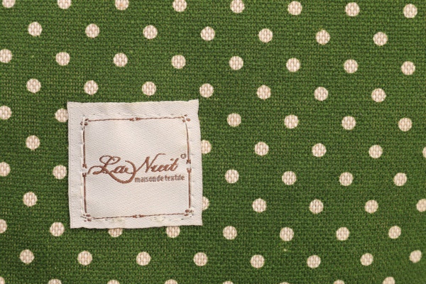 Скатерть Lucy Зеленый горошек 133x180 см зеленый La Nuit 