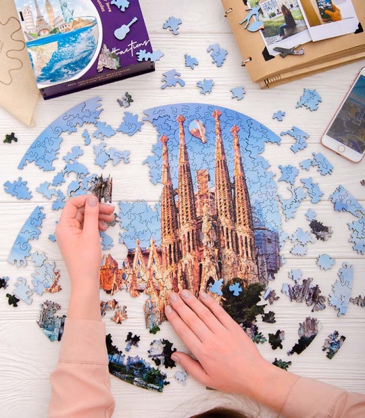 Пазл дерев'яний Саграда Фамілія 40 см PuzzleUp 