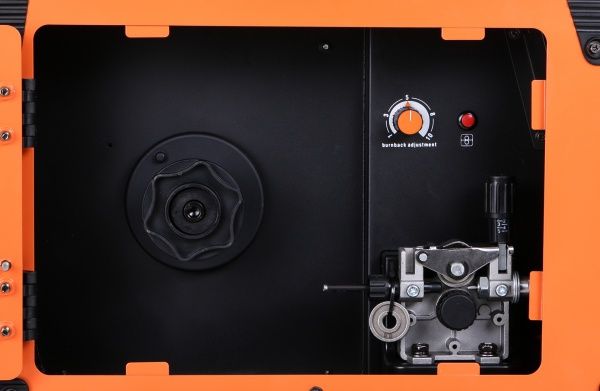 Полуавтомат сварочный Jasic MIG-180 (N240)