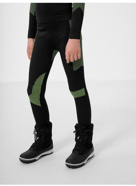 Комплект термобілизни 4F SEAMLESS UNDERWEAR JBIMB001A HJZ22-JBIMB001A-20S р.128/134 чорний