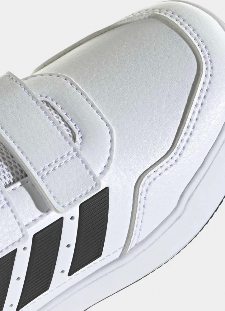 Кросівки дитячі Adidas TENSAUR SPORT 3.0 CF K FTWWHT/CBLACK/FTWWHT JQ1843 р.34 білі
