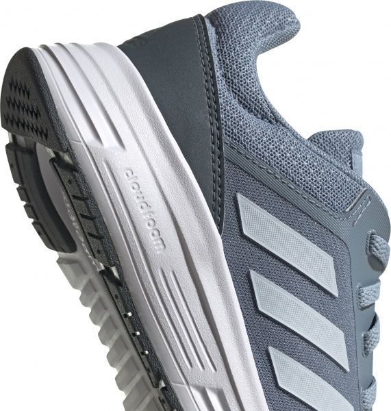 Кроссовки Adidas GALAXY 5 FW6123 р.UK 6,5 голубой