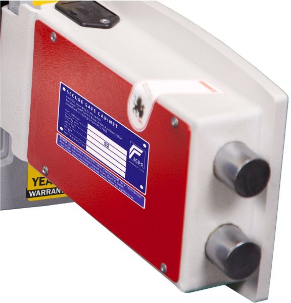 Сейф стенной Griffon W.2319.Е 