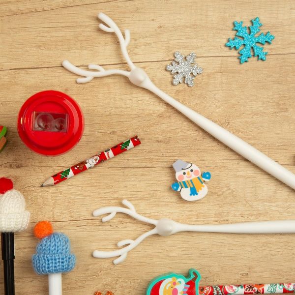 Ручка гелевая Рождественский белый олень 