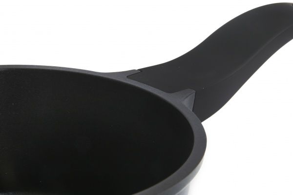 Ківш з кришкою Black Pro New 16 см 1,3 л 55872-16 Lessner