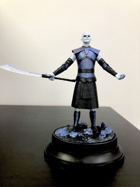 Сборная модель ICM король ночи (4823044405350) 1:16