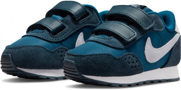 Кросівки Nike MD VALIANT CN8560-405 р.27 зелений