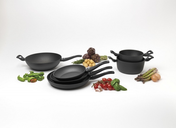 Сковорода Virtus Induction 20 см TVS