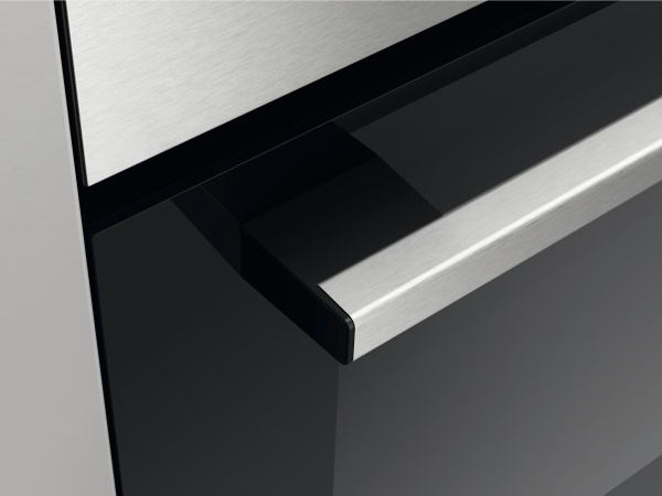 Духова шафа Zanussi ZOHEE2X2