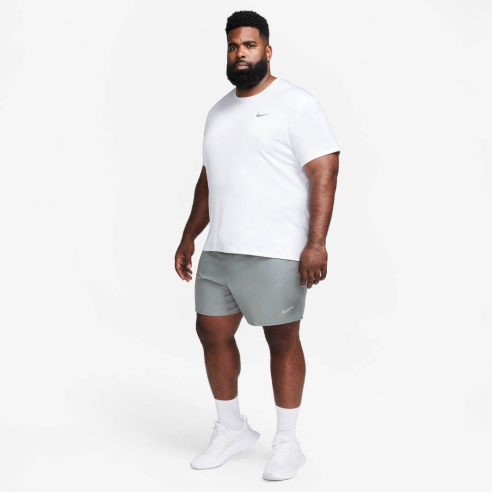 Шорти Nike M NK DF CHALLENGER 5BF SHORT DV9363-084 р. XL сірий