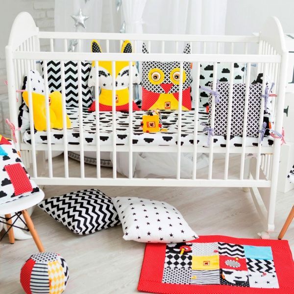 Бортик для кроватки Macик Совушка B&W МС 110512-04