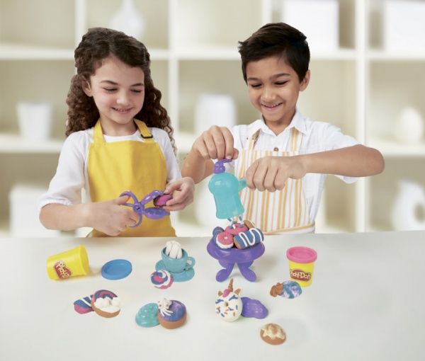 Игровой набор Hasbro Play Doh Выпечка и пончики (E3344)