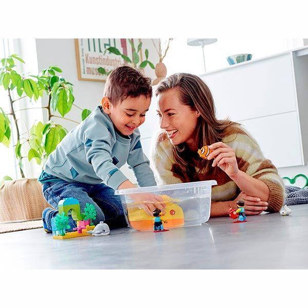 Конструктор LEGO Duplo Пригоди на підводному човні 10910