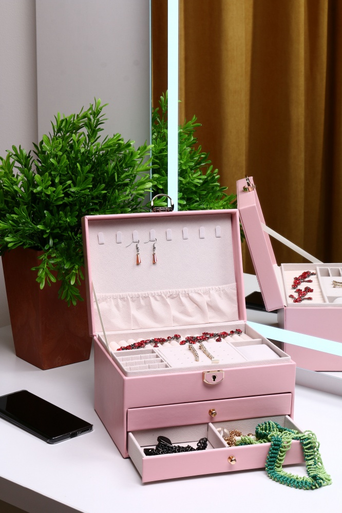 Шкатулка для украшений Chic 23х17х13 розовая
