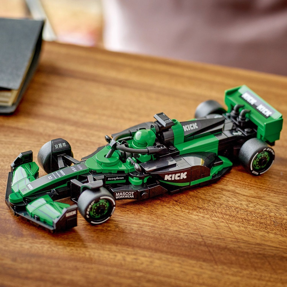 Конструктор LEGO Speed Champions Автомобиль для гонки KICK Sauber F1® Team C44 77247