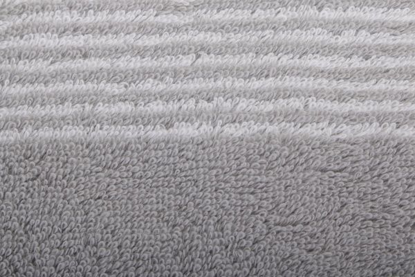 Полотенце Rock 80x150 см серебряный Cawo 