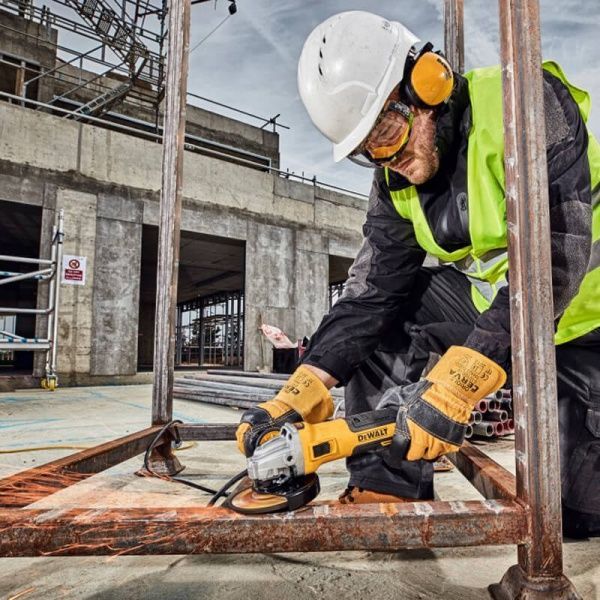 Болгарка (кутова шліфмашина) DeWalt DWE4357