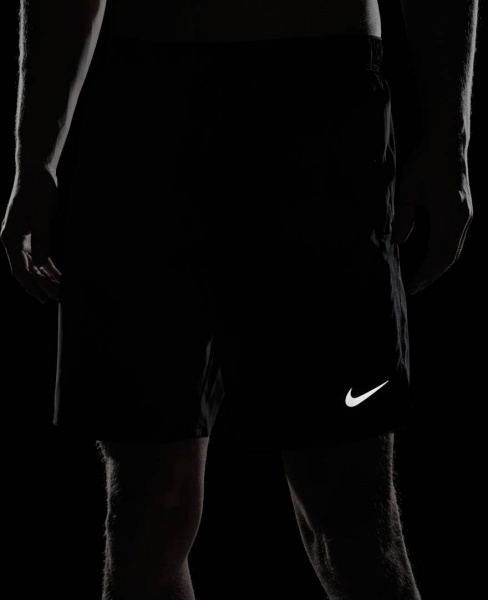 Шорты Nike M NK DF CHALLENGER 7BF SHORT DV9359-010 р. M черный