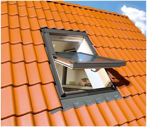 Вікно мансардне FAKRO FTS-V №03 66x98