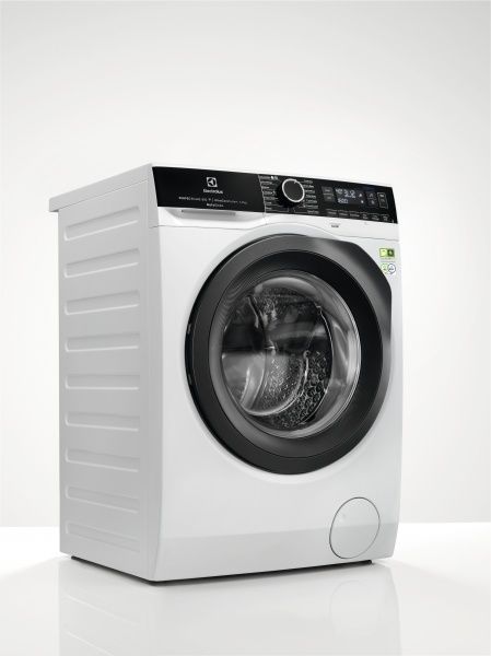 Пральна машина Electrolux EW8F1R69SA