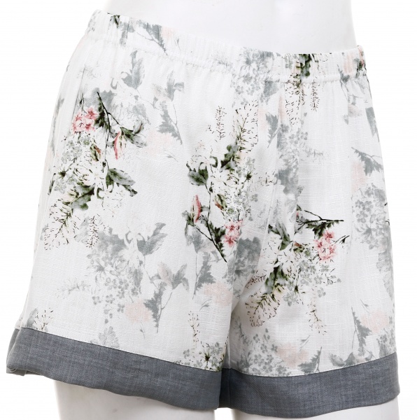 Шорти Trio жіночі SUMMER принт квітковий букет р. M молочний