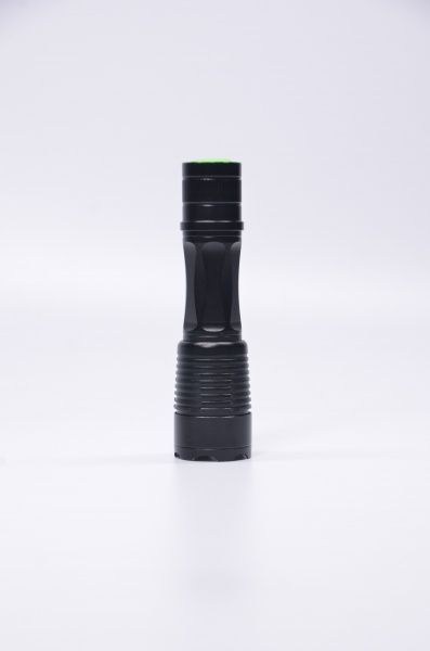 Фонарь Treker LP-8402-1AA черный