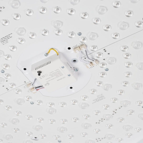 Світильник стельовий LED CONCEPT AVOCA LC R6055 105 Вт білий матовий 2800-6000К +RGB К 