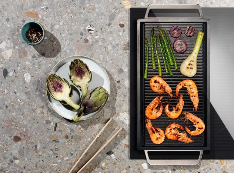 Варильна поверхня індукційна Electrolux CIV634