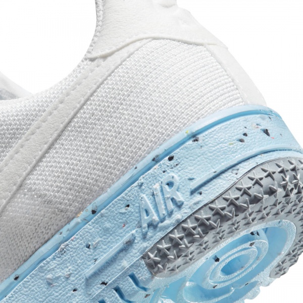 Кроссовки Nike W AF1 CRATER FLYKNIT DC7273-100 р.US 8 белый