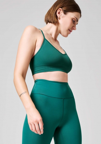 Бра Casall SEAMLESS GRAPHICAL RIB SPORTS TOP 22210-412 р.S зелений