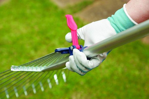 Грабли зубчатые Spear&Jackson регулируемые для газонов EXPRAKE