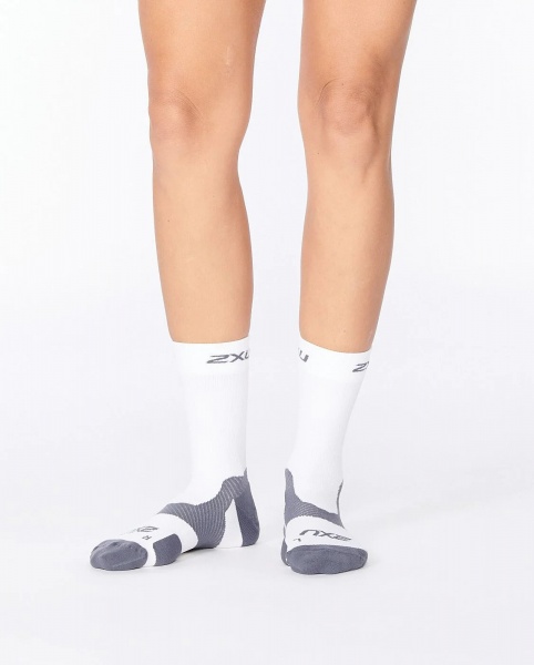 Шкарпетки 2XU Vectr Light Cushion Crew Socks р.XL UA7005e_WHT/GRY р.46,5-48,5 білий
