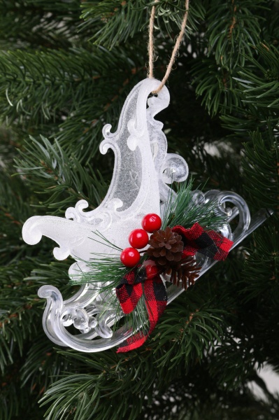 Декоративна підвіска Санчата з декором 13x10 см E2633W білий