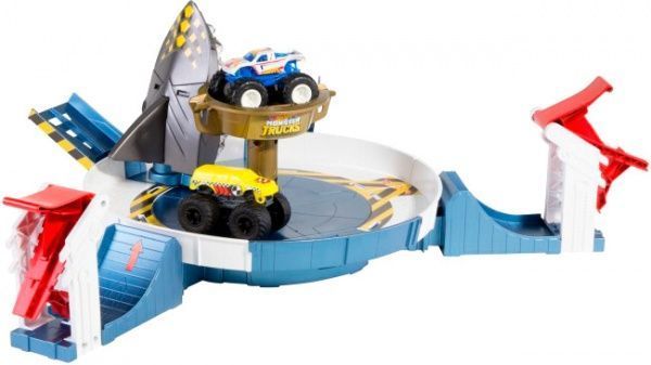 Трек Hot Wheels Небезпечне протистояння серії Monster Trucks FYK14