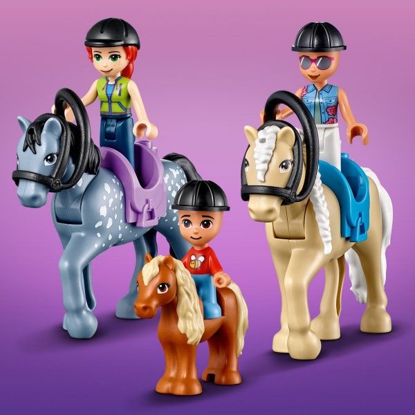 Конструктор LEGO Friends Лесной клуб верховой езды 41683